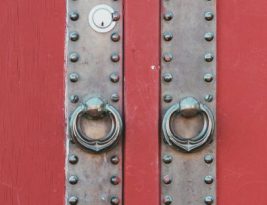 What Secret Techniques Do Locksmiths Use to Repair Ancient Locks?